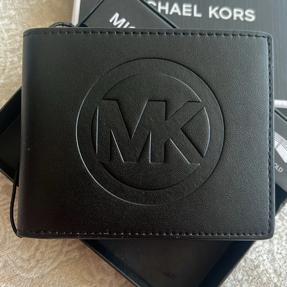 Brand New Michael Kors Genuine Leather Jet Set Mens Black Slim Bifold Wallet
